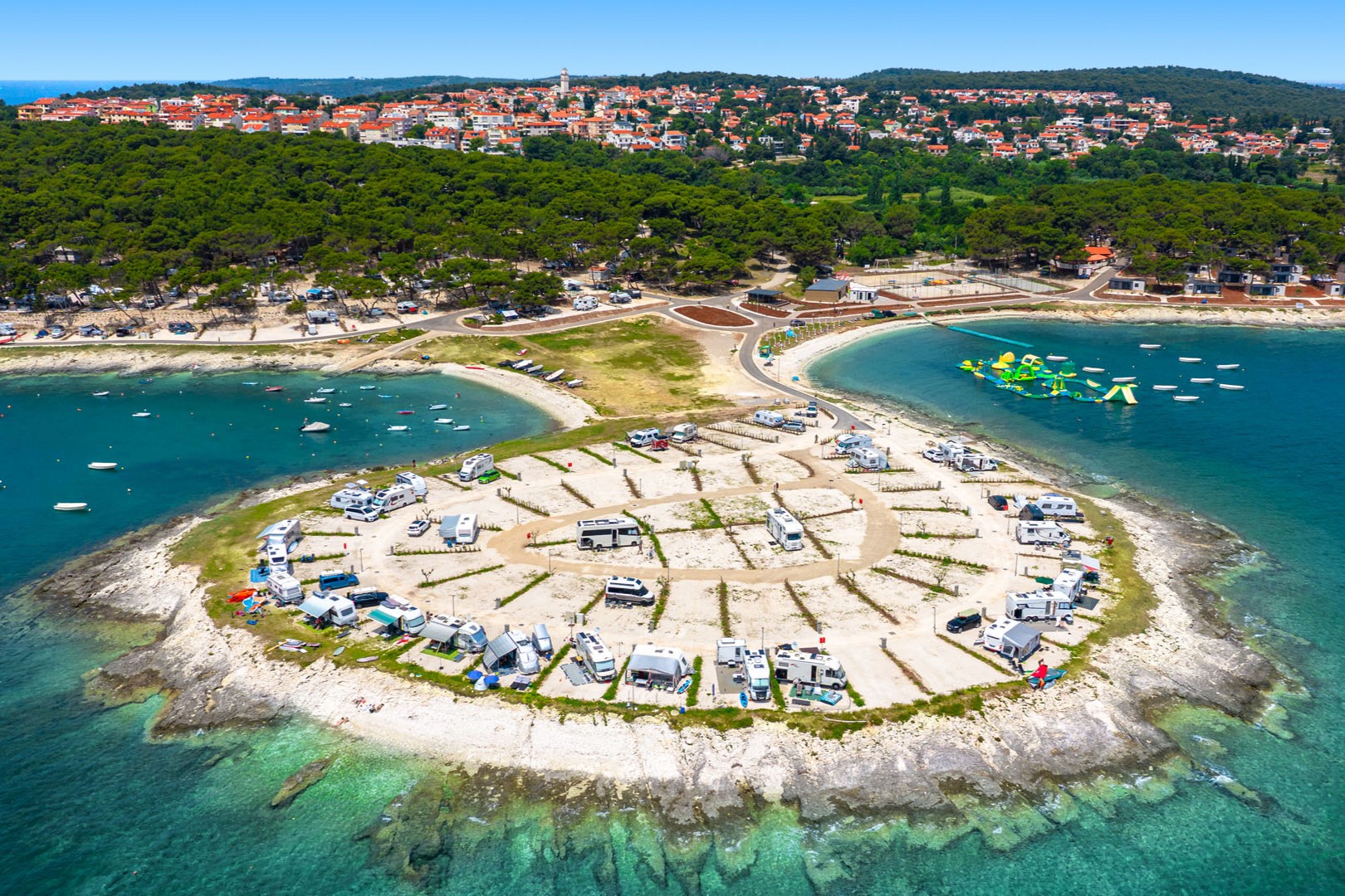Camping Arena Stupice Kroatien  Naturcamping & Wassersport in Premantura