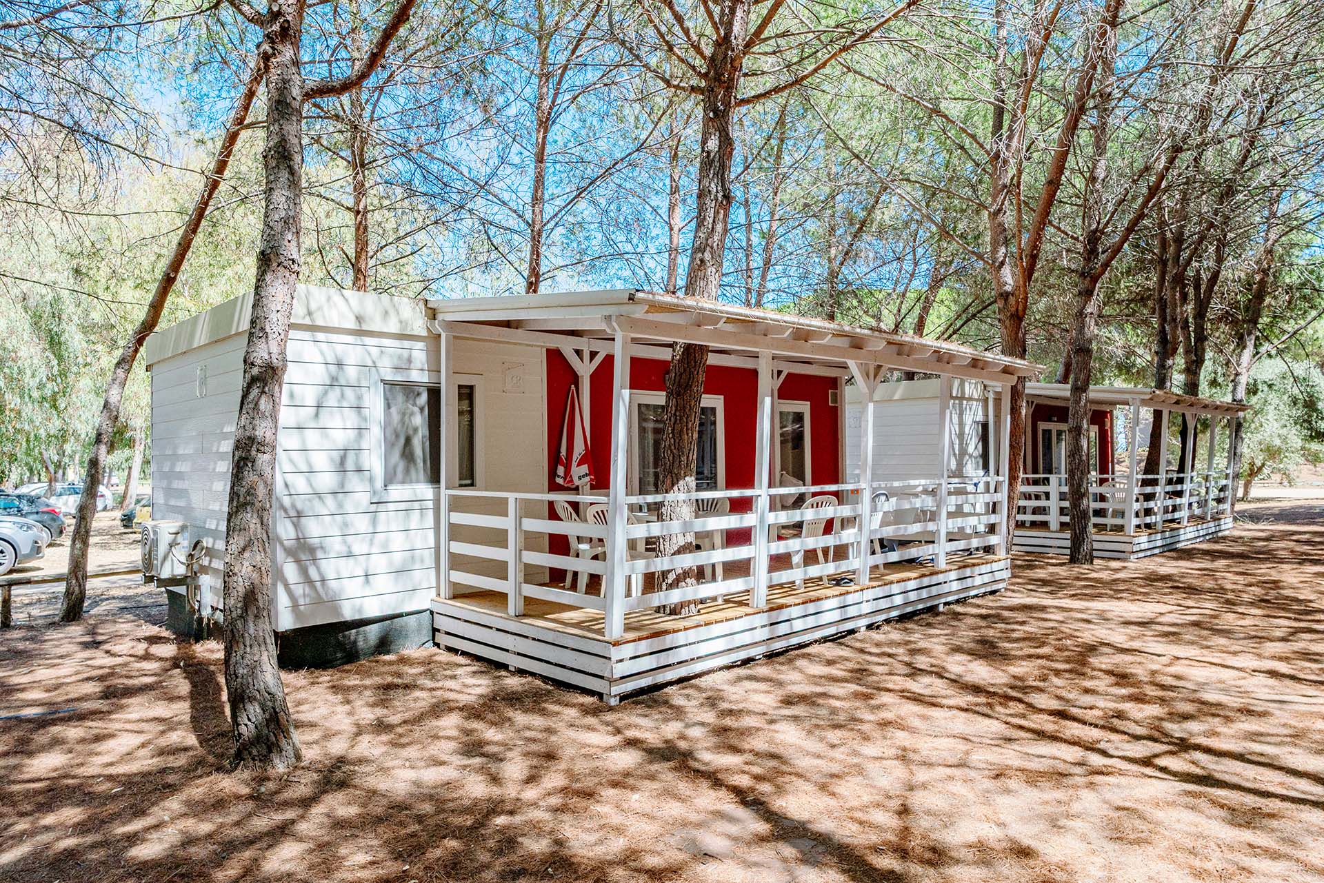 ⋆ CAMPING BELLA ITALIA VILLA ⋆ PESCHIERA DEL GARDA ⋆ ITALY ⋆ RATES FROM €68, image size:1280x720